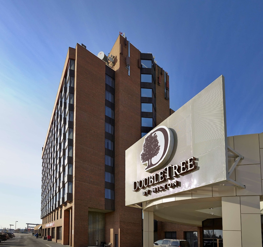 Doubletree By Hilton Hotel West Edmonton,Edmonton>>Alberta,4 star