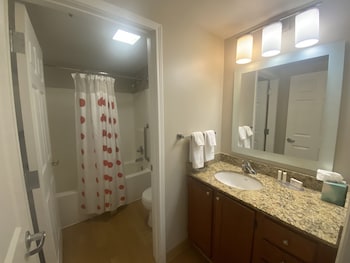 mainstay suites middleburg heights cleveland airport