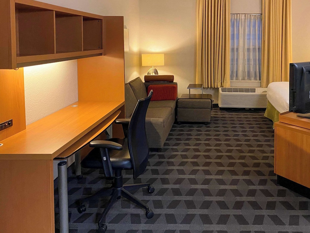 mainstay suites middleburg heights cleveland airport