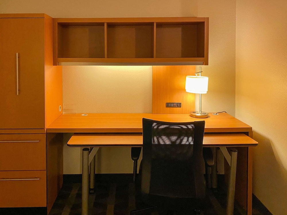 mainstay suites middleburg heights cleveland airport