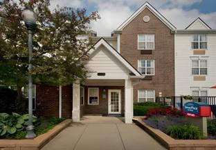 mainstay suites middleburg heights cleveland airport