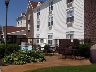 mainstay suites middleburg heights cleveland airport