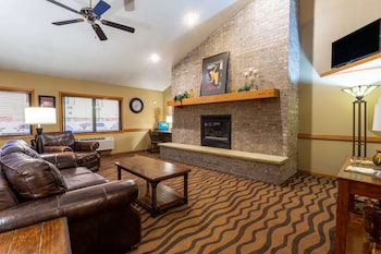 Americinn By Wyndham Hartford Wi,Milwaukee>>Hartford,2 star