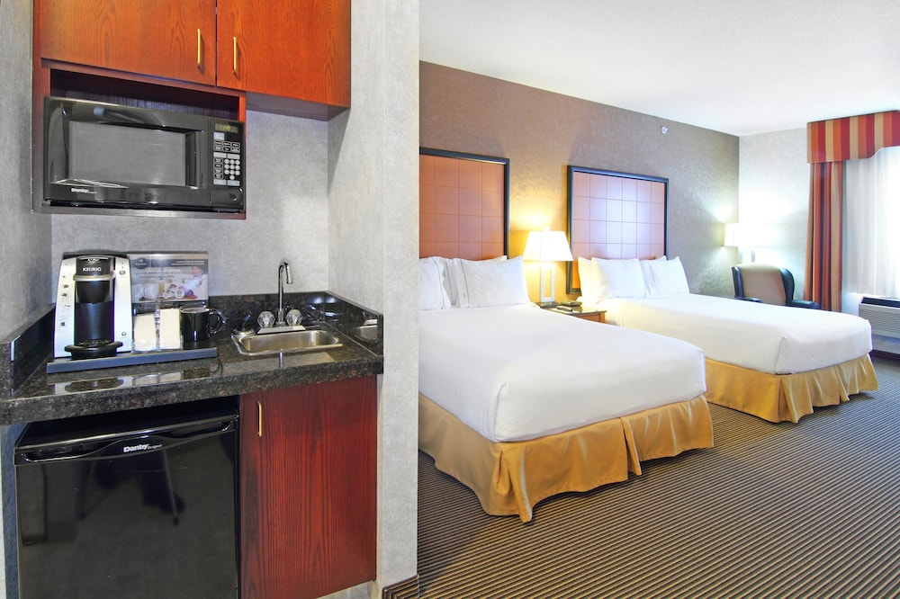 holiday inn express and suites calgary south macleod trail s