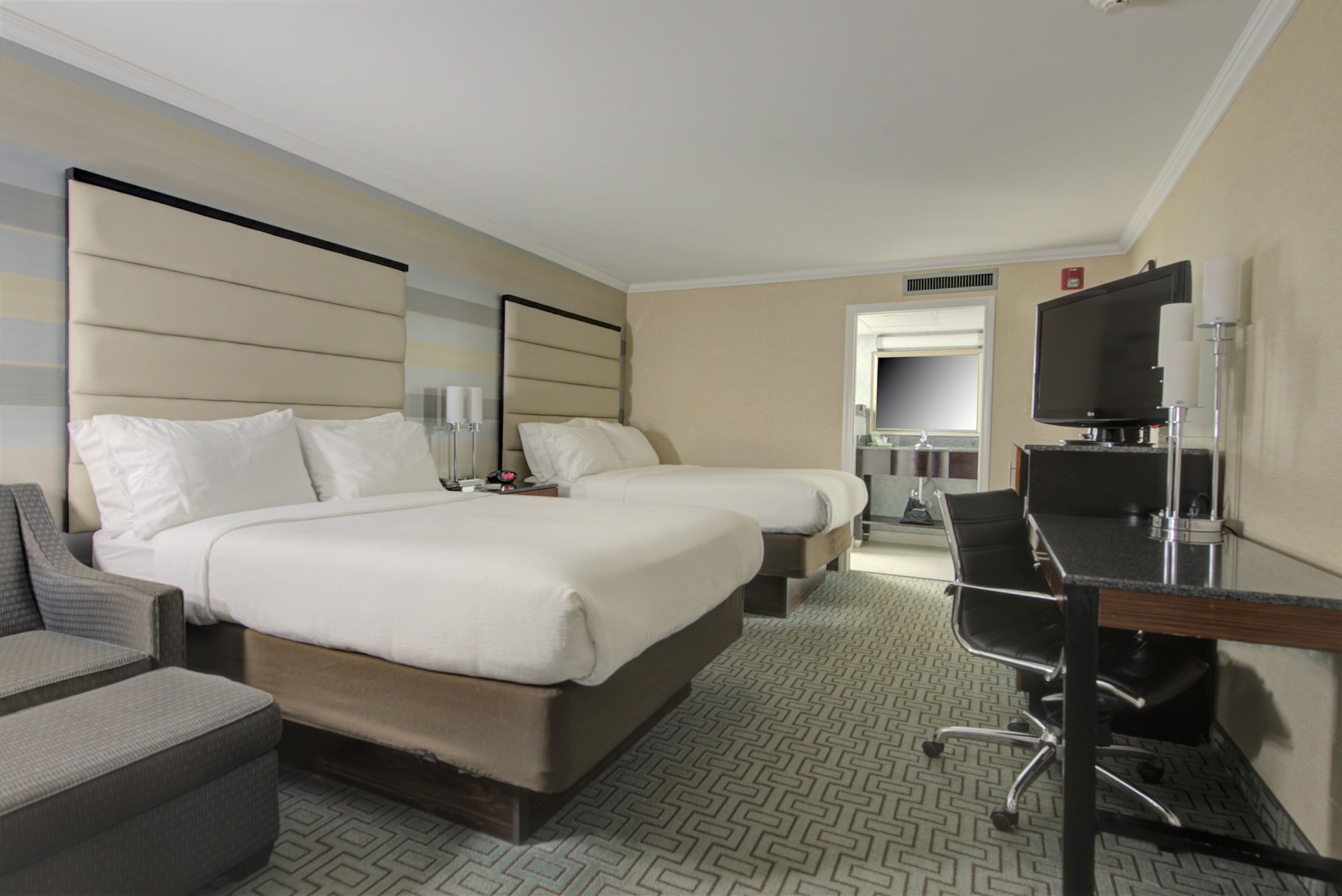holiday inn plainview long island by ihg