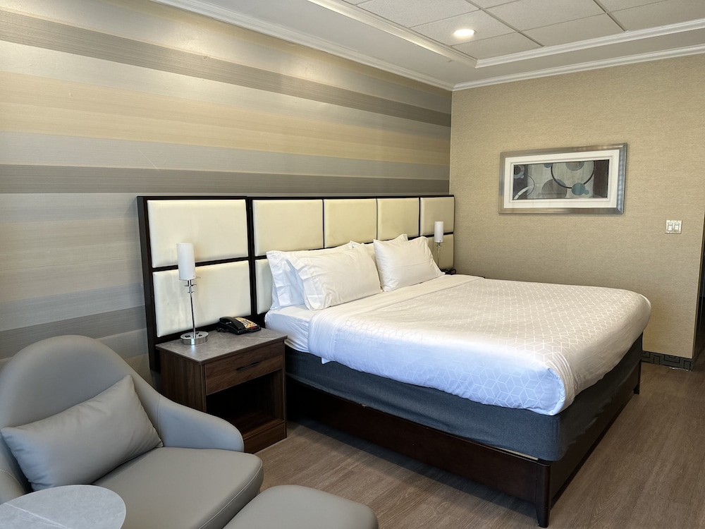 holiday inn plainview long island by ihg