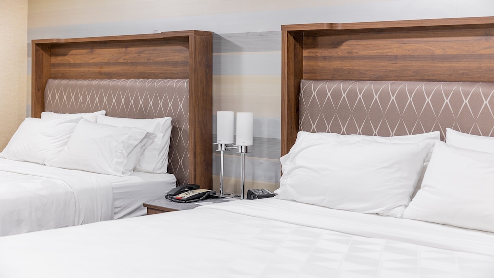 holiday inn plainview long island by ihg