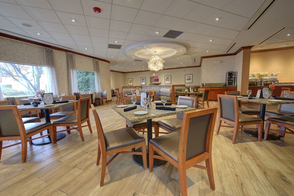 holiday inn plainview long island by ihg