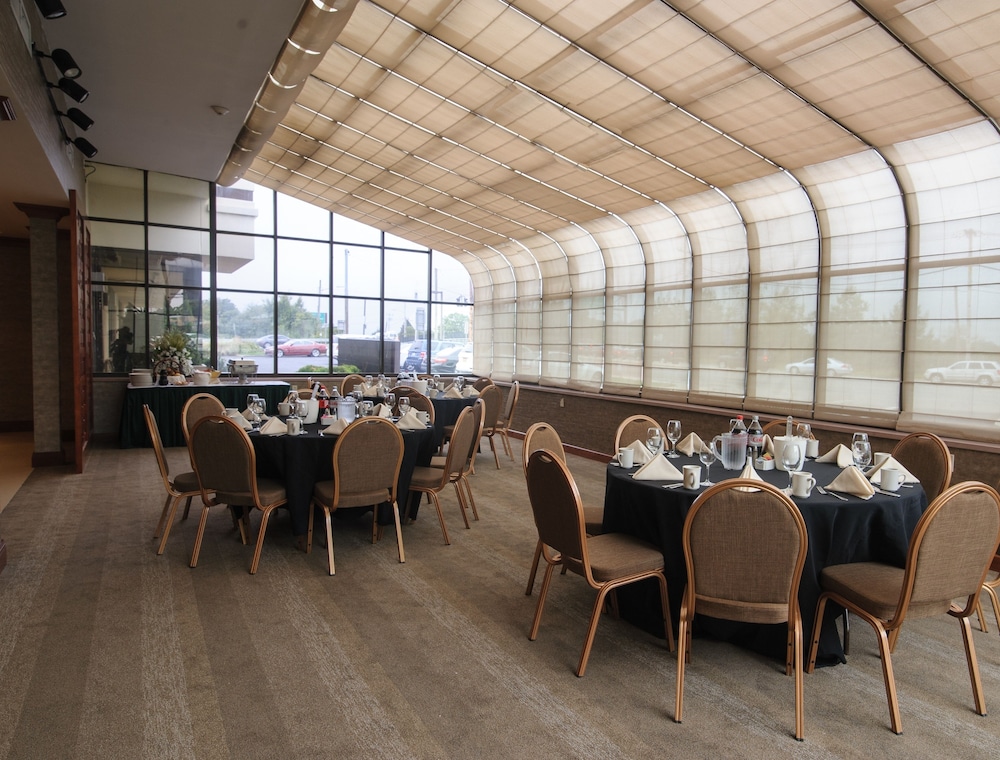 holiday inn plainview long island by ihg