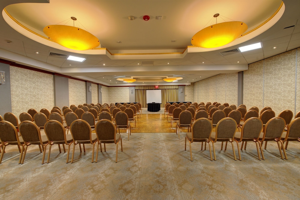 holiday inn plainview long island by ihg