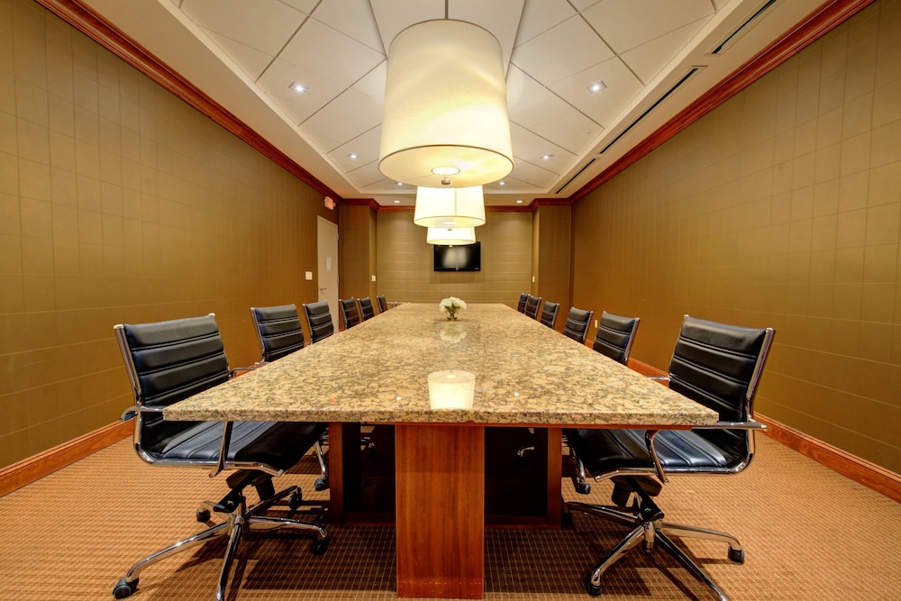 holiday inn plainview long island by ihg