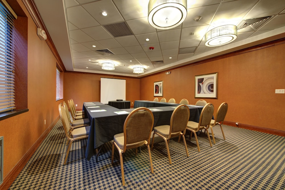 holiday inn plainview long island by ihg
