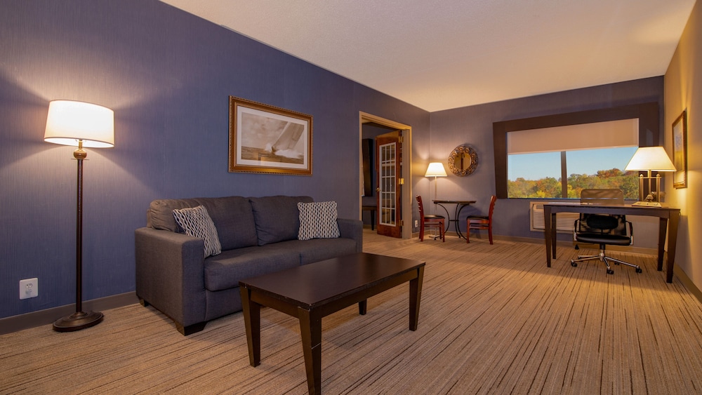 holiday inn express stony brook by ihg