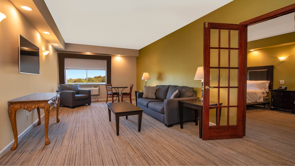 holiday inn express stony brook by ihg