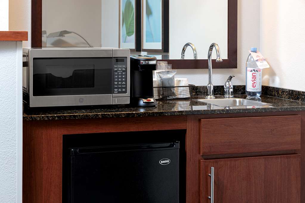 extended stay america premier suites cleveland independence
