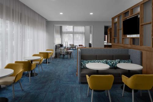 hampton inn cleveland downtown