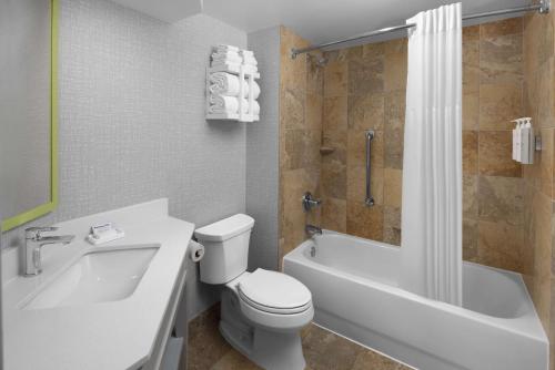 hampton inn cleveland downtown
