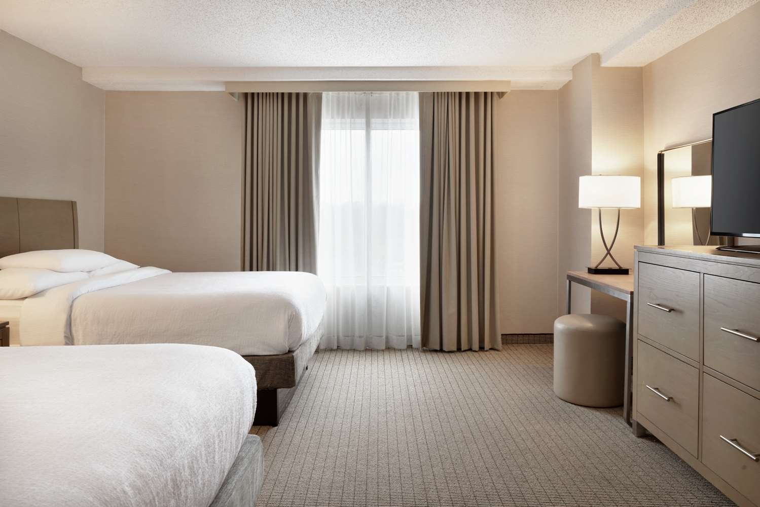 embassy suites by hilton cleveland rockside