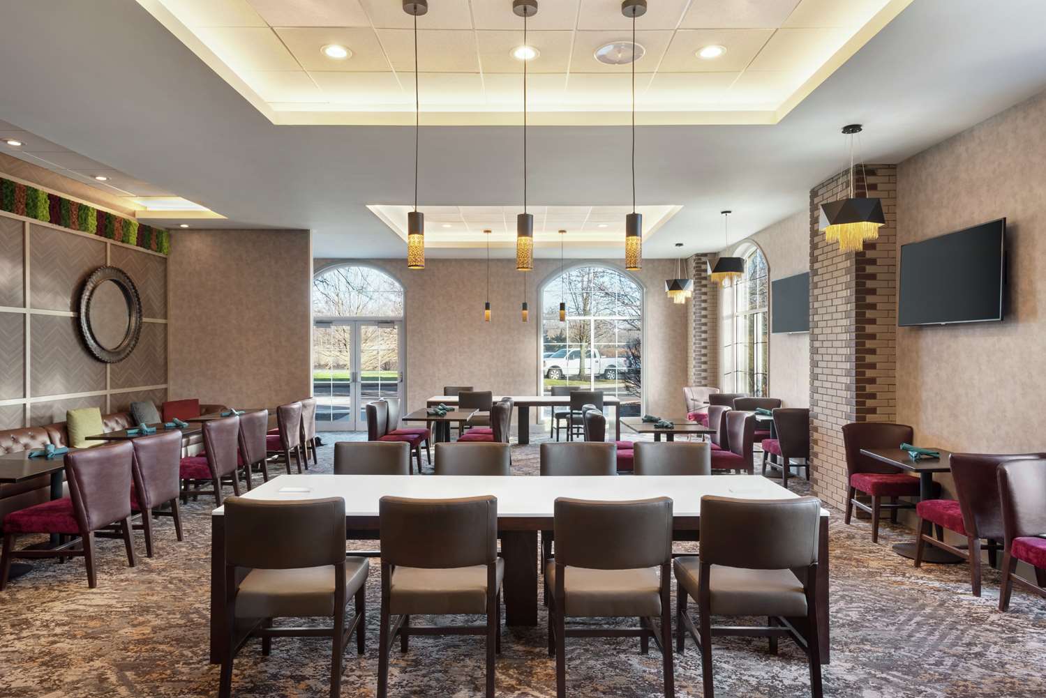 embassy suites by hilton cleveland rockside