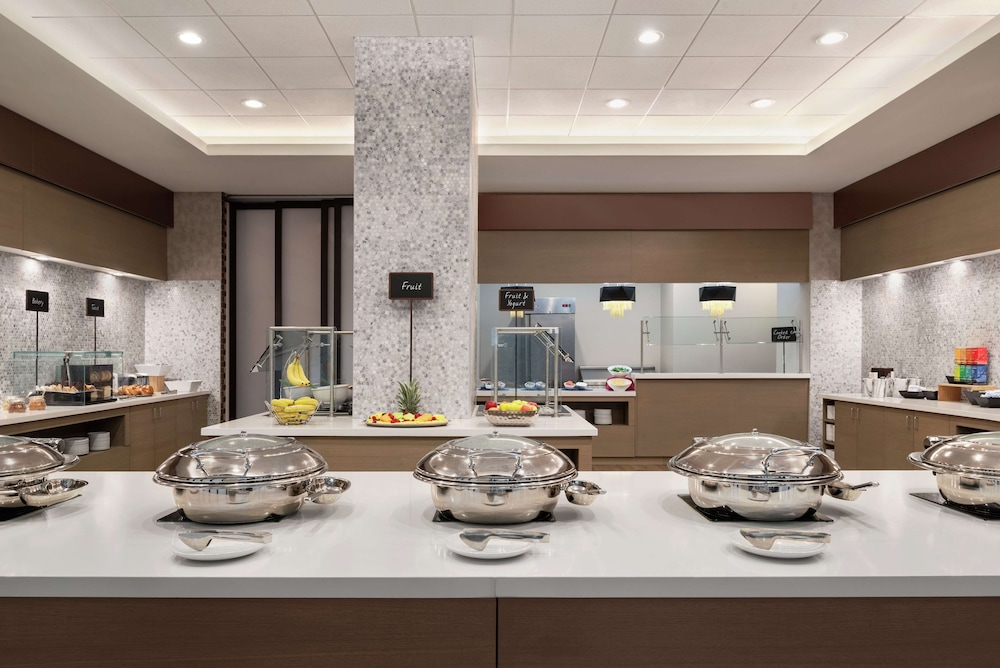 embassy suites by hilton cleveland rockside