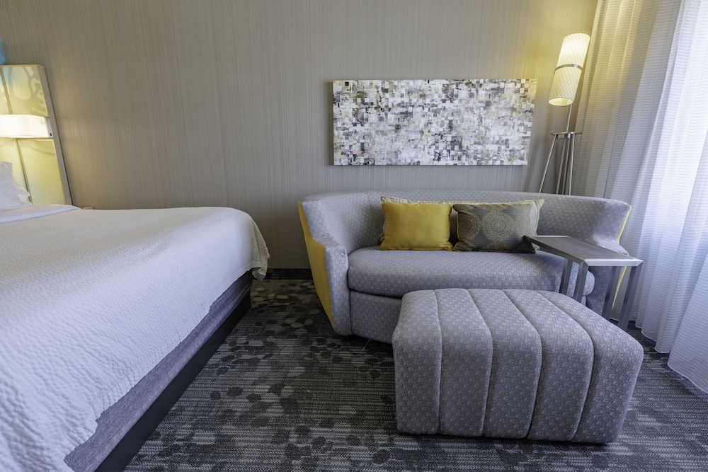 courtyard by marriott cleveland willoughby