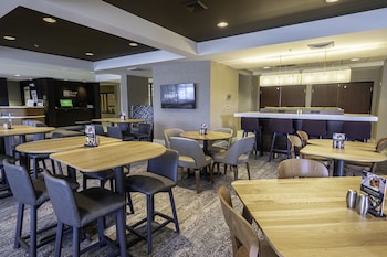 courtyard by marriott cleveland willoughby