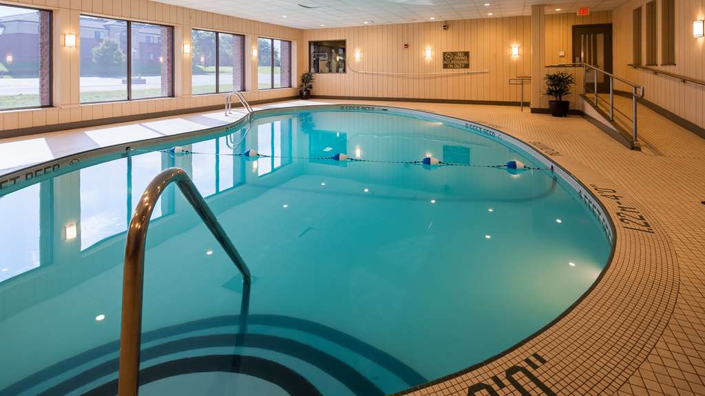 spark by hilton lockport
