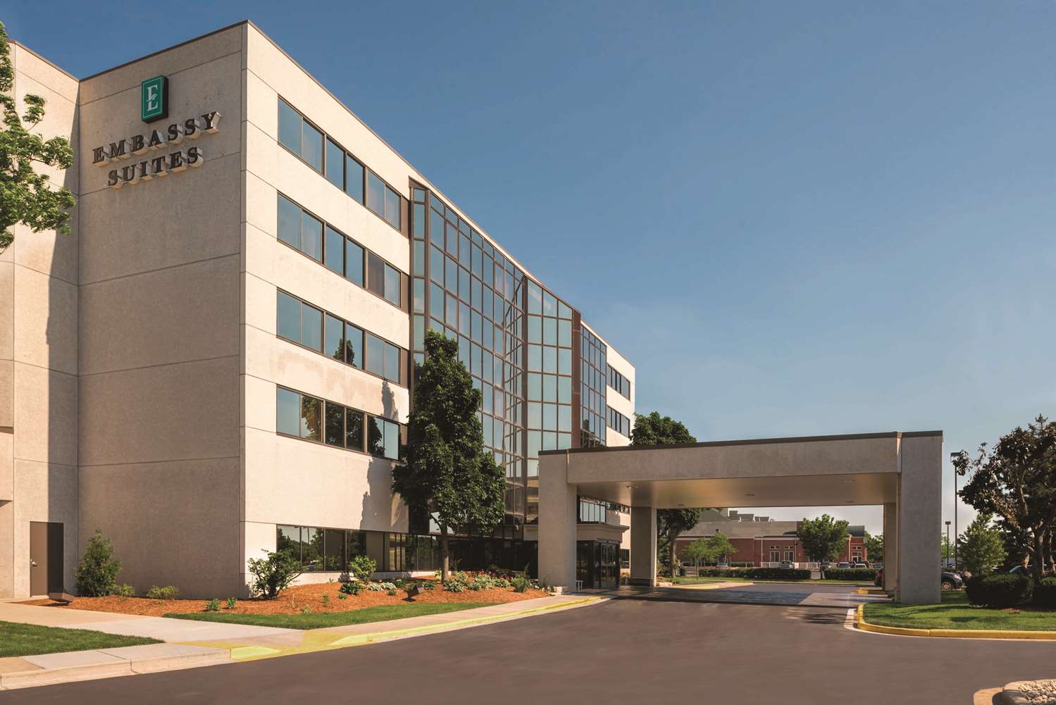 embassy suites by hilton milwaukee brookfield