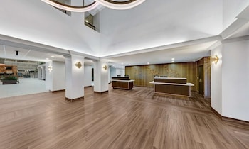 Embassy Suites By Hilton Milwaukee Brookfield,Milwaukee>>Brookfield,4 star