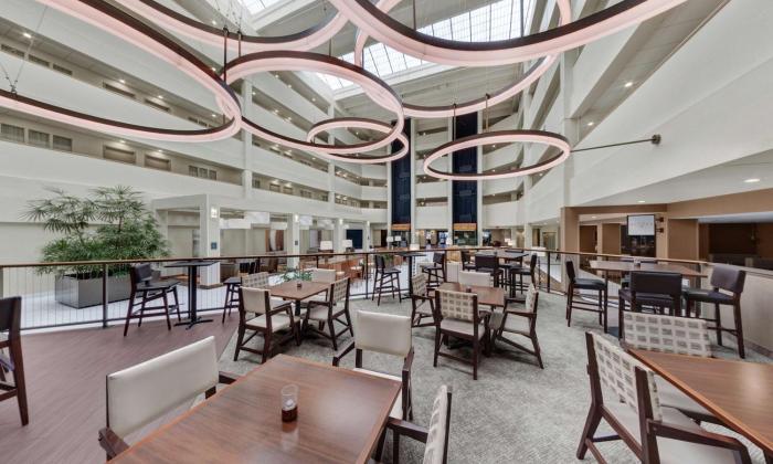 embassy suites by hilton milwaukee brookfield