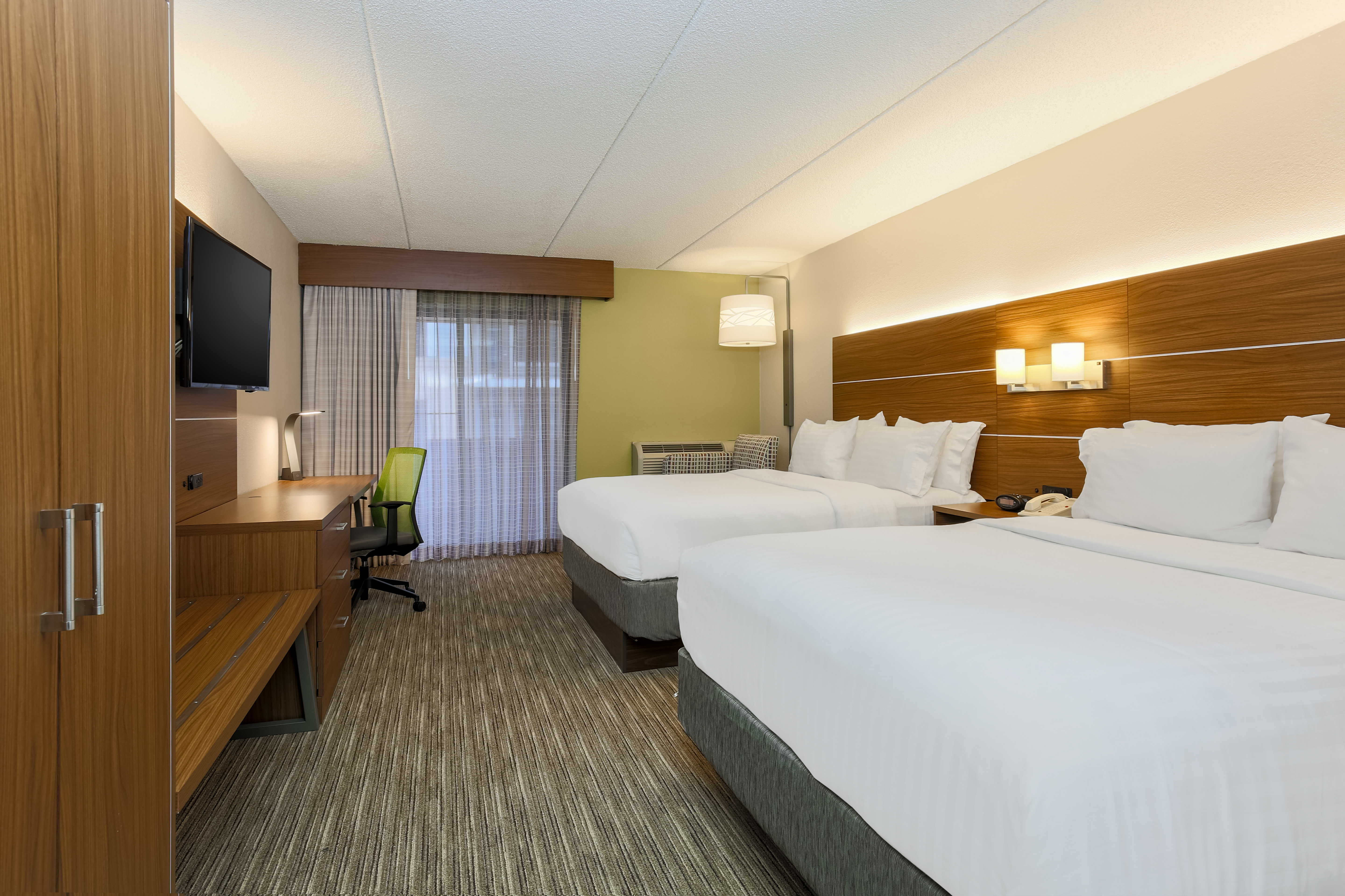 holiday inn express milwaukee west medical center by ihg