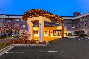 holiday inn express milwaukee west medical center by ihg