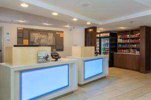 holiday inn express milwaukee west medical center by ihg