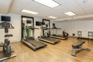 holiday inn express milwaukee west medical center by ihg