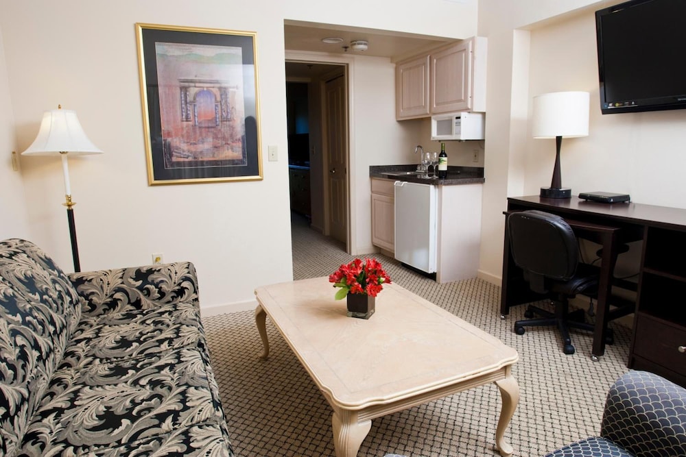 bella vista suites