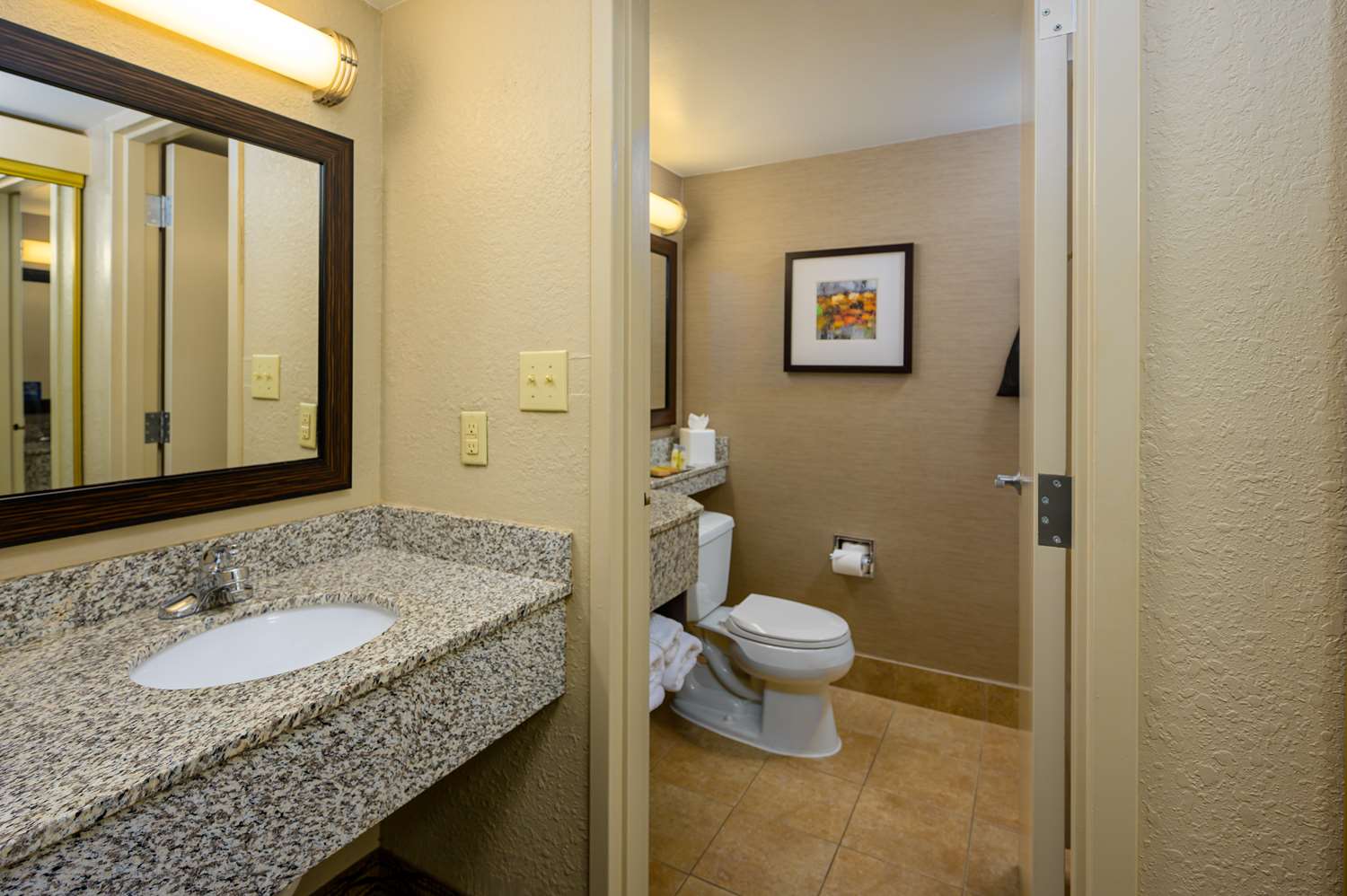 doubletree by hilton raleigh midtown nc