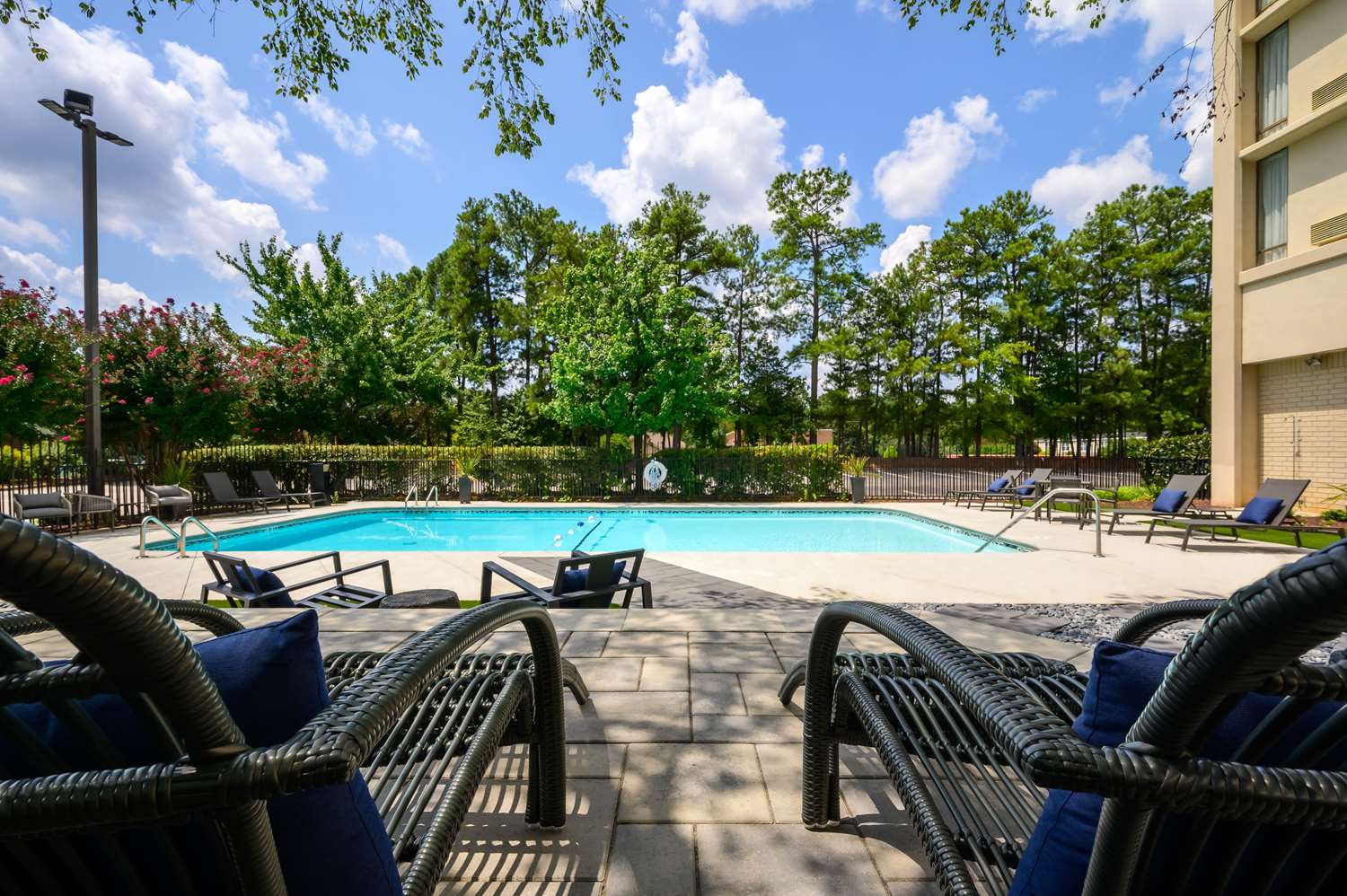 doubletree by hilton raleigh midtown nc