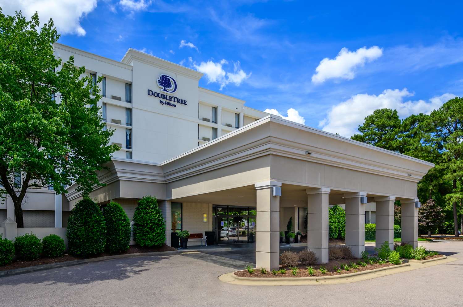 doubletree by hilton raleigh midtown nc