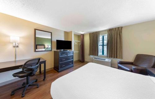 Extended Stay America - Raleigh - Cary - Regency P,Cary>>Apex,3 star