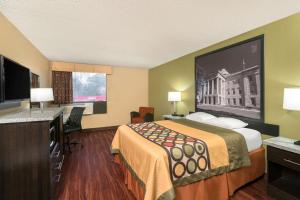 super 8 by wyndham raleigh north east