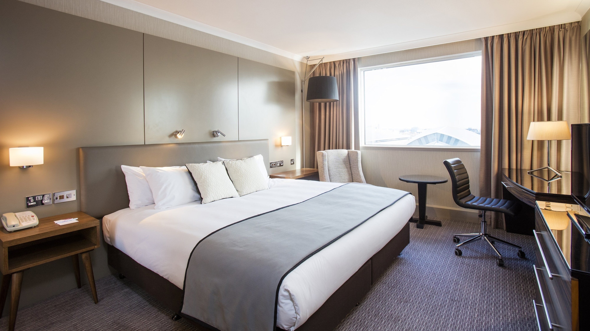 crowne plaza hotel glasgow by ihg