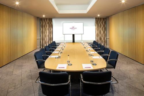 crowne plaza hotel glasgow by ihg