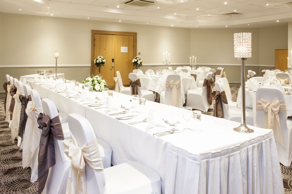 holiday inn glasgow east kilbride by ihg