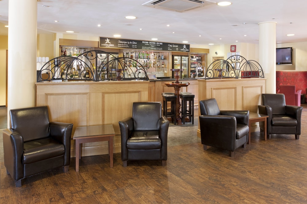 holiday inn glasgow east kilbride by ihg