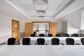 holiday inn glasgow east kilbride by ihg
