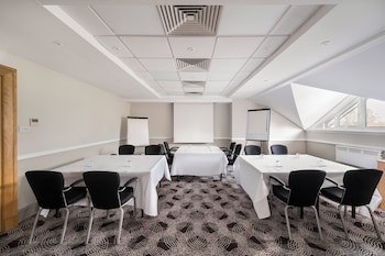 holiday inn glasgow east kilbride by ihg