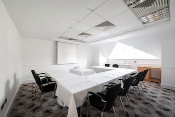 holiday inn glasgow east kilbride by ihg
