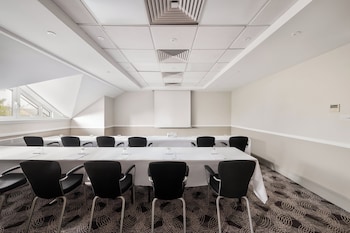 holiday inn glasgow east kilbride by ihg