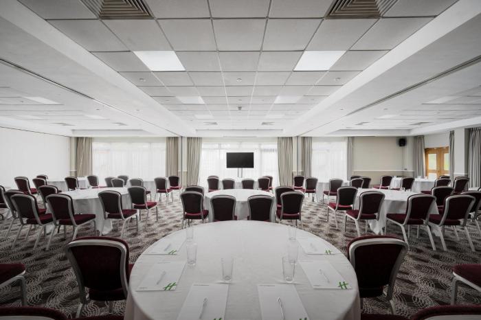 holiday inn glasgow east kilbride by ihg