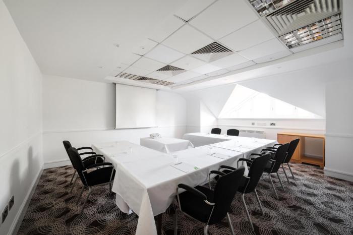 holiday inn glasgow east kilbride by ihg